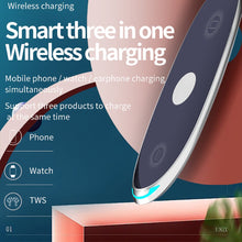Load image into Gallery viewer, Support de chargeur sans fil 3 en 1 Qi 15W Station de chargement rapide pour Apple Watch iWatch6 5 4 3 AirPods Pro pour iPhone 12 11 XS XR
